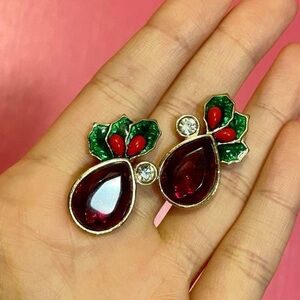 Vintage Avon Christmas Holly Earrings Red Rhinestone Teardrop Style